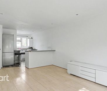 2 bedroom maisonette to rent - Photo 1