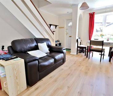 2 bedroom terraced house to rent - Photo 5