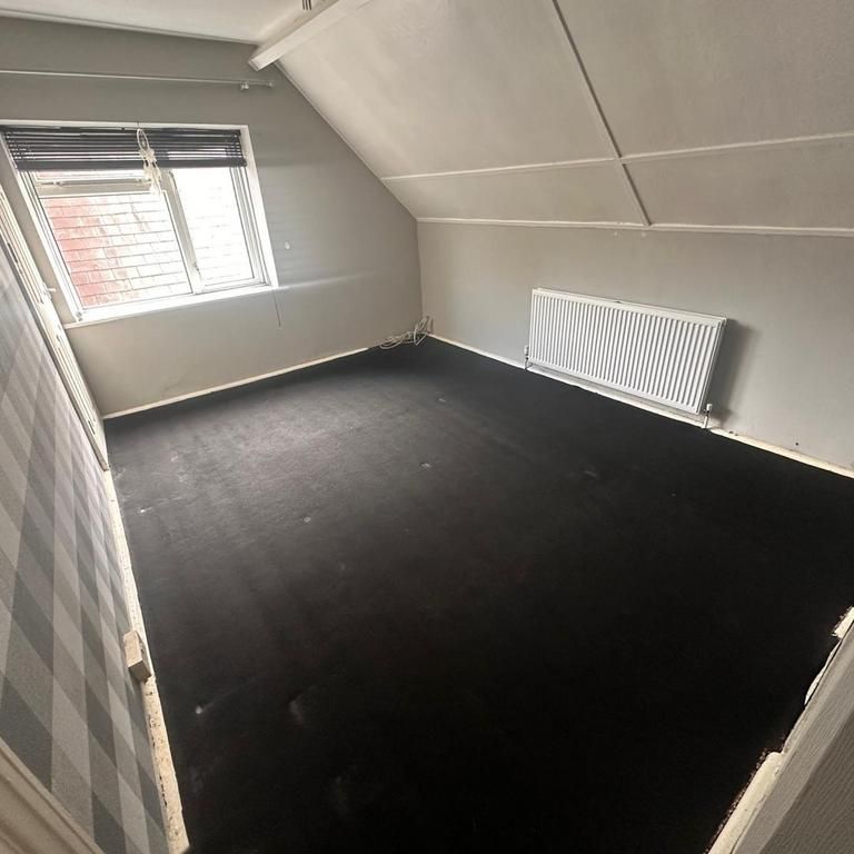 2 bedroom semi-detached house to rent - Photo 1