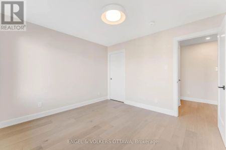 A - 130 CARILLON STREET - Photo 4