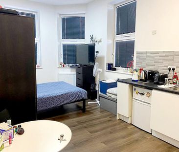 House share to rent - Photo 4