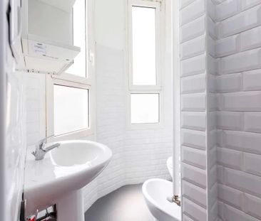 Via Paolo Bassi, Milan, Lombardy 20159 - Photo 1