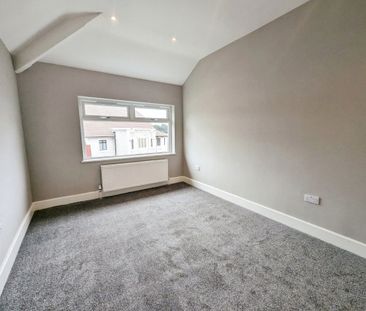 Central Avenue, Oakdale, BLACKWOOD - Photo 2