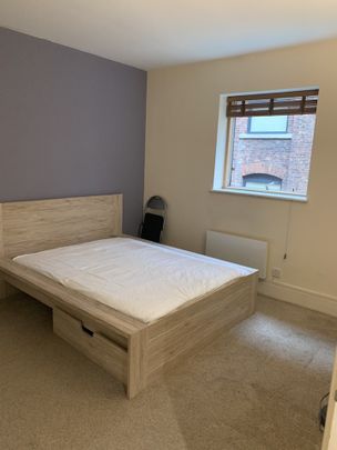 2 Bed Flat, Lockes Yard, M1 - Photo 1