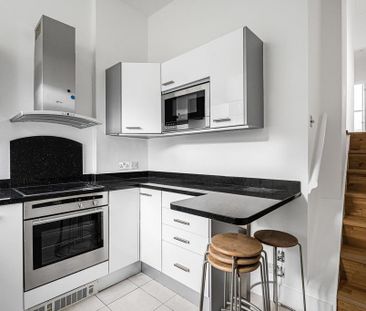 2 bedroom terraced house to rent - Photo 2