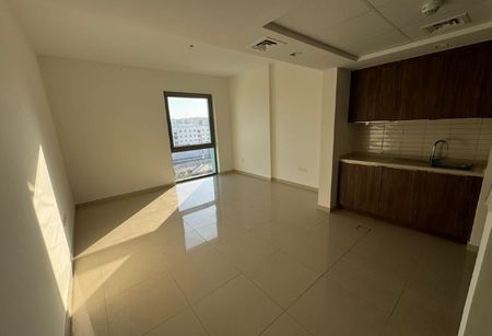 Modern 1 BR Haven in Uptown Al Zahia - Photo 3