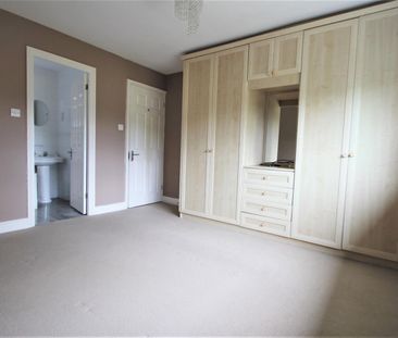 4 bed house to rent in The Birches, Bushey, WD23 - Photo 4