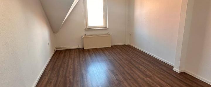 3-Zimmer Dachgeschoss Wohnung - Foto 1