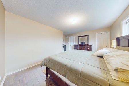 For Lease - 420 Hobbs Crescent, Milton, Ontario - Photo 2