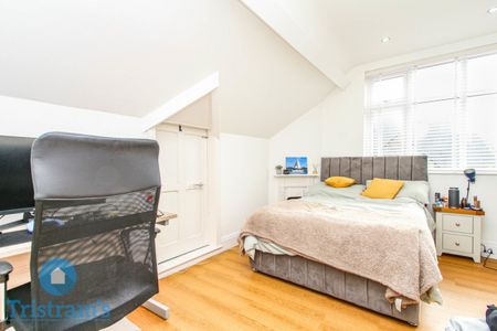 7 bed Detached House for Rent - Photo 2