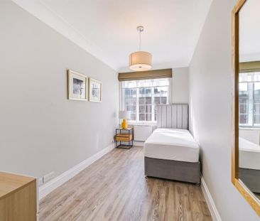 Stafford Court, W8, London - Photo 5