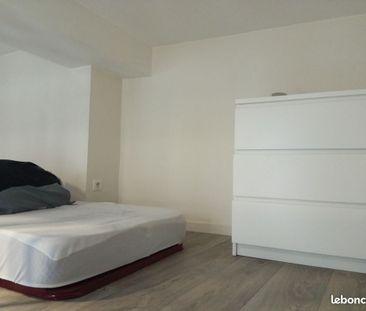 Location Appartement 1 pièce 13m² VALENCIENNES 59300 - Photo 2