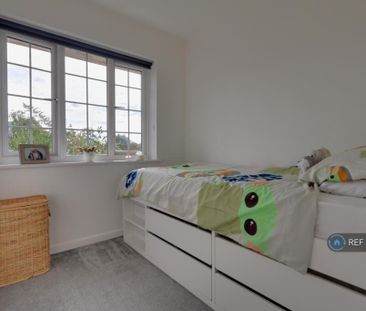 3 bedroom maisonette to rent - Photo 6