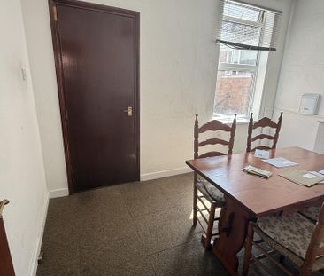 5 bedroom house share to rent - Photo 5
