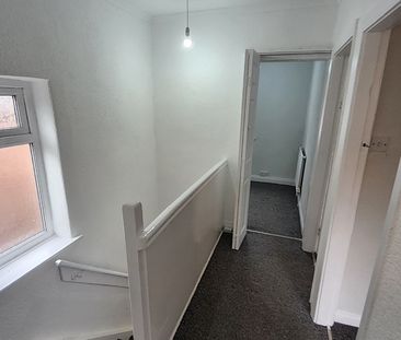 3 Bed Semi-Detached House, Woodlands Road, M8 - Photo 6