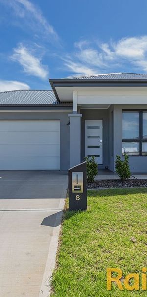 8 Cove Circuit, Dubbo, NSW 2830 - Photo 1