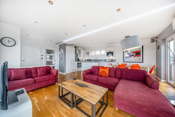 3 bedroom bungalow to rent - Photo 1