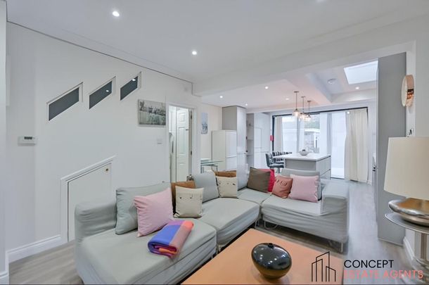 5 bedroom terraced house to rent - Photo 1