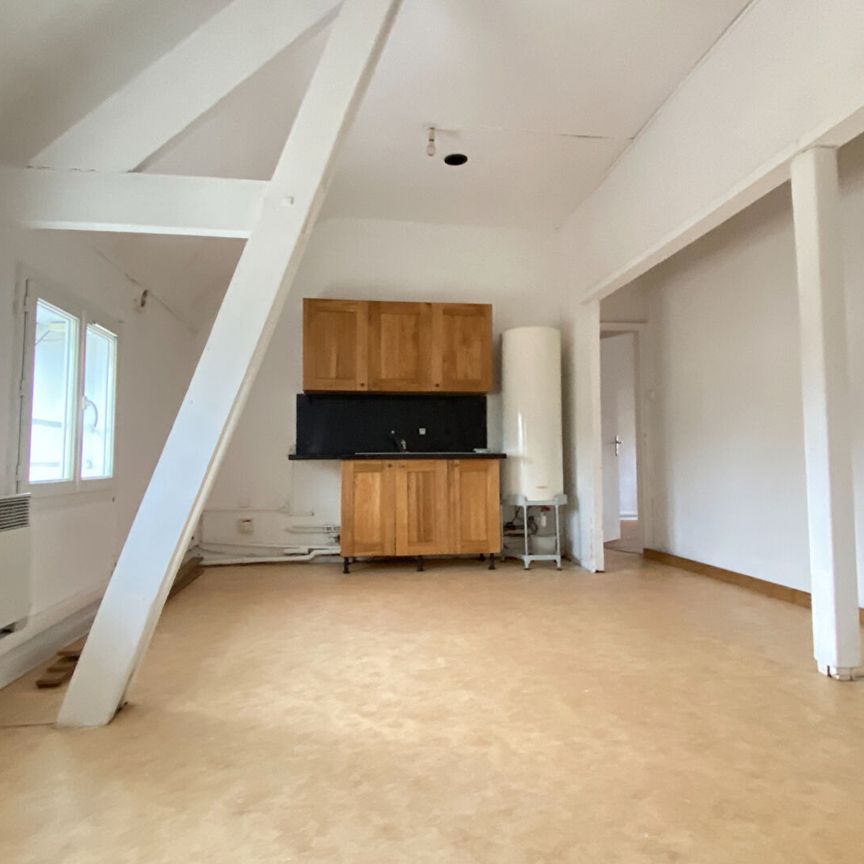 Location Appartement 4 pièces 81m² LE PETIT QUEVILLY 76140 - Photo 1