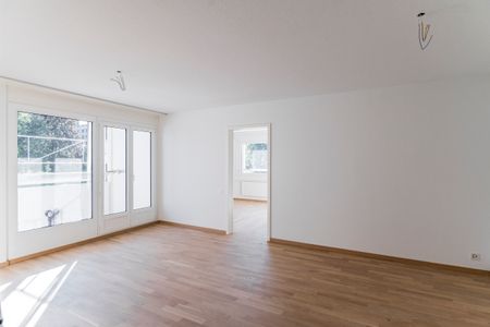APPARTEMENT RENOVE AVEC BALCON ET ASCENSEUR - Photo 4