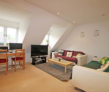 Wey House, West Byfleet, KT14 - Photo 1