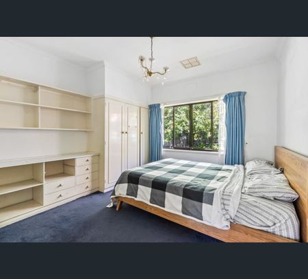 2/14 Coolabah Road, Sandy Bay, Tas 7005 - Photo 3