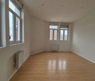 Location Appartement 3 pièces 67m² - Photo 5