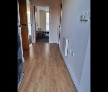 2 Bed Flat, Old Church Court, M5 - Photo 5