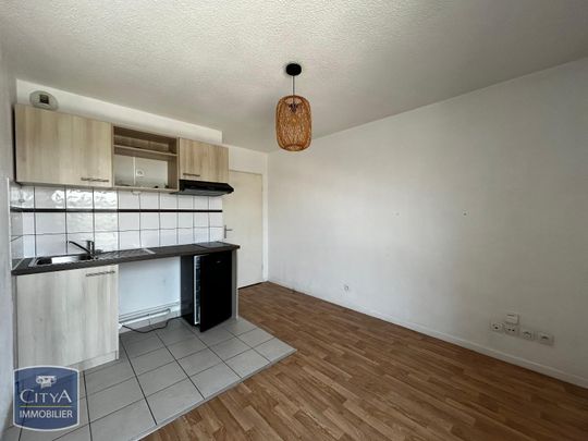 Location Appartement 1 pièce 19m² TOURCOING 59200 - Photo 1
