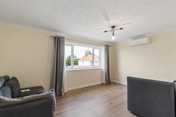 Long Rowden, Plymouth - Photo 1