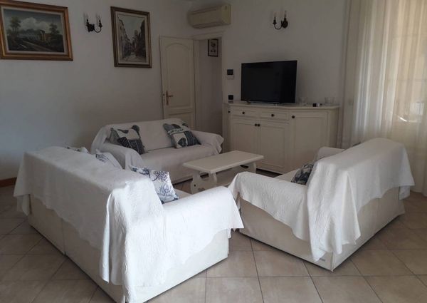 Via L. Ariosto, 2, Forte dei Marmi, Tuscany 55052