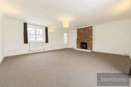 4 bedroom terraced house to rent - Photo 2