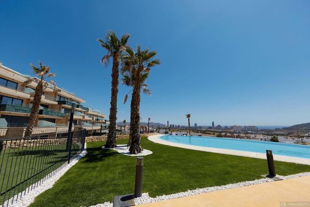 2 bedroom luxury Flat for rent in Alicante, Valencia - Photo 1