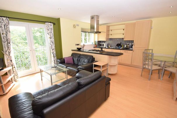 2 bedroom apartment to rent - Photo 1