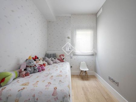 Barcelona, Catalonia 08002 - Photo 2