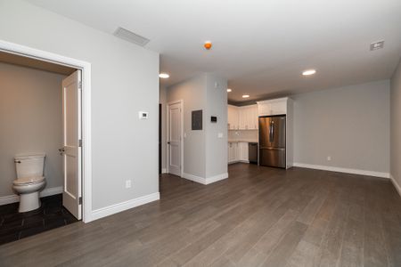 For Lease - 920 1st Avenue, Owen Sound, Ontario - Photo 2