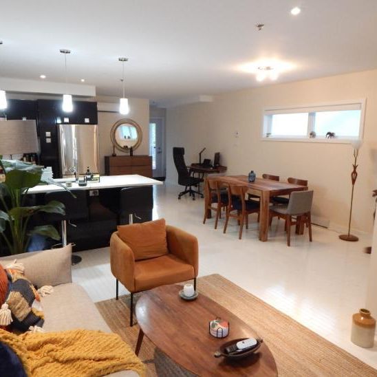 Magnifique condo meublé de 2 chambres au cœur du Plateau - Photo 1