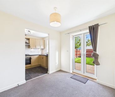 3 bedroom end of terrace house to rent - Photo 3