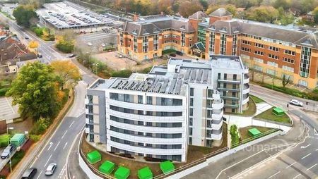Savoy Place, Farnborough Road, Farnborough, Hampshire, GU14 - Photo 5
