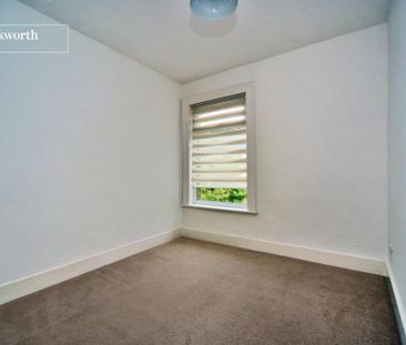 2 bedroom end of terrace house to rent - Photo 5