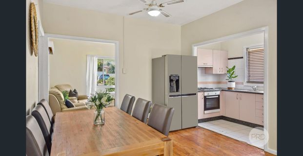 Charming 3-Bedroom Home with Large Yard & Outdoor Entertaining – Prime St Marys Location! - Photo 1