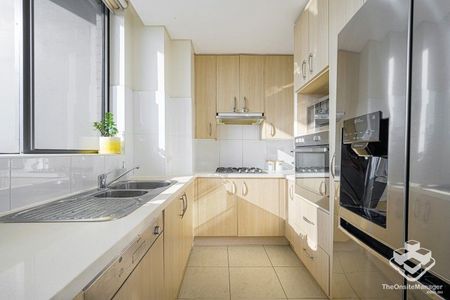 Pay for what you get! --- top level east facing apartment with stunning view - Photo 5