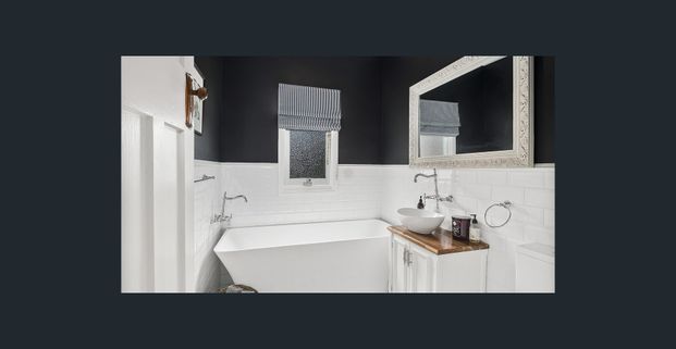 Apple Tree Cottage - Fully Furnished - Photo 1