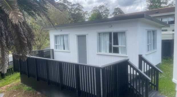 3 bedroom house with 2 bedrooms studio - Photo 1