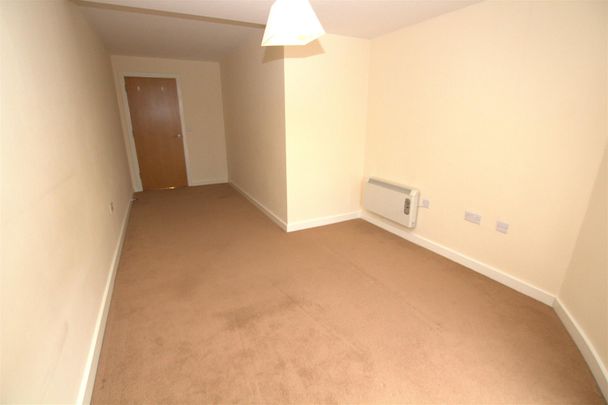 2 bedrooms House for Sale - Photo 1