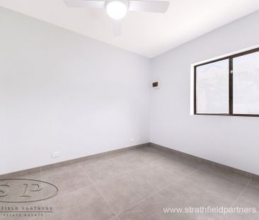 Modern Granny Flat - Photo 3