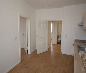 Sofort Einziehen - niedliche 2 Raum Wohnung mit Einbauküche und Dus... - Photo 6