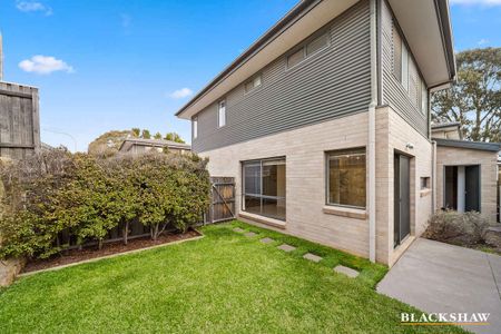 TWO STOREY TOWNHOUSE - Photo 3