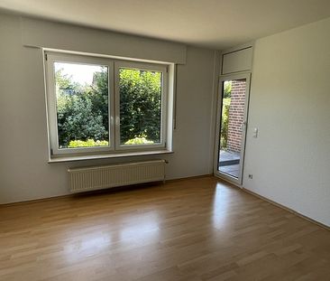 Helle Erdgeschosswohnung mit Terrasse in ruhiger Lage - Foto 1