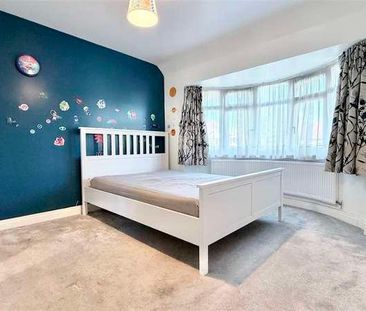 Monks Park, Wembley, HA9 - Photo 1